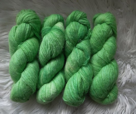 100g päärynä pehmopuhallus