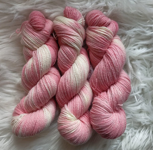 300g possunpinkihtävä merinosukkis