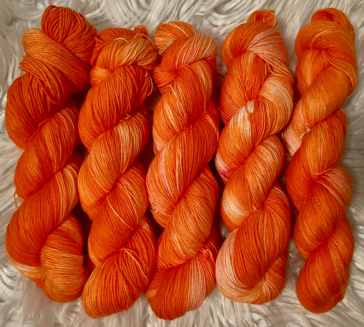 100g ohut pehmosukkis appelsiinimehu
