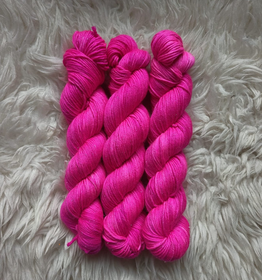 100g superpinkki kimallemerino