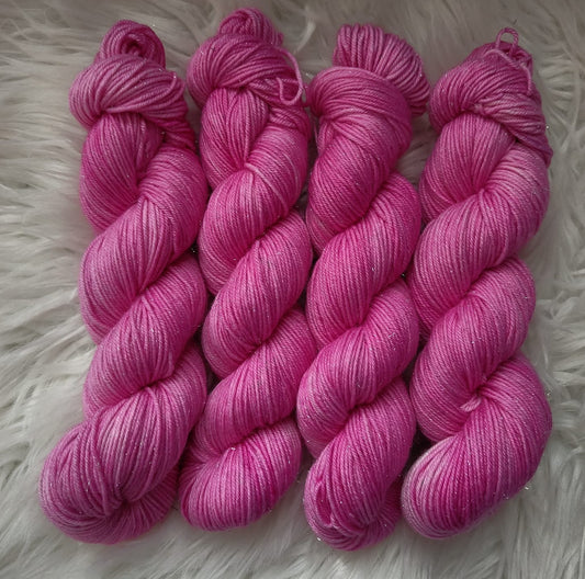 100g pinkki kimallemerino