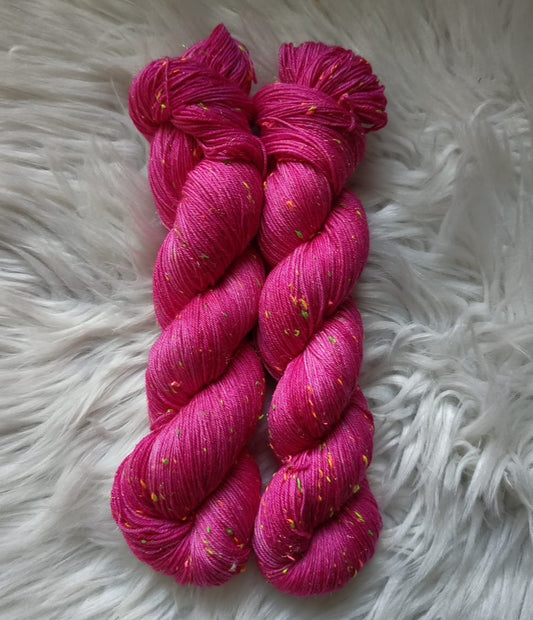 100g pinkki ohut merinotweed