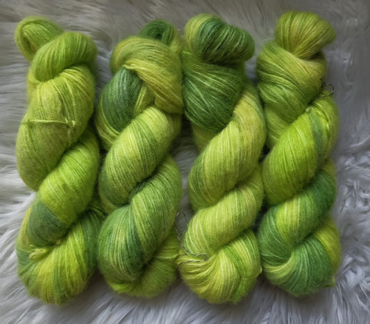 100g avokadoinen pehmopuhallus