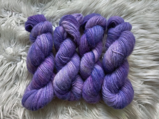 100g pehmopuhallus tummaviolet