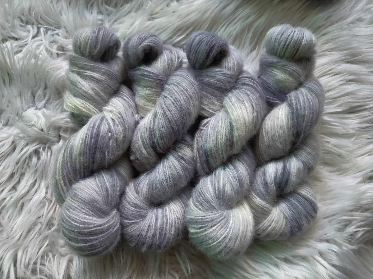 100g pehmopuhallus harmaa